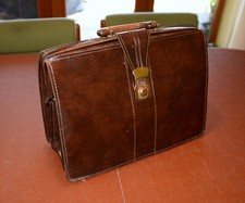Vintage brown leather - brown,