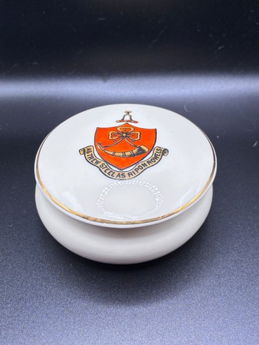 Goss dish with lid - wh,