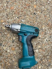 Makita Cordless Impact Wrench  with a battery 12v 6918Fd