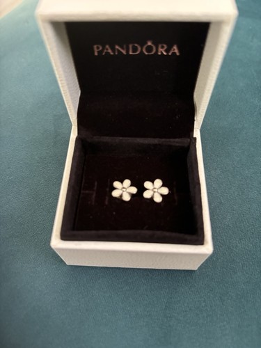 Genuine pandora darling daisy - genuine,