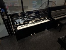 Young Chang Compact black