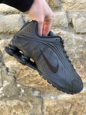 Nike Shox R4 Mens Youths Trainers Triple Black Matte Size UK 4.5 EUR 37.5 VGC