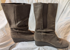 Keen Boots Womens 9 Brown