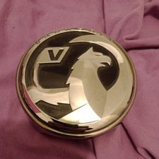 VAUXHALL CORSA F BOOTLID TAILGATE HANDLE BADGE OEM 9830092980