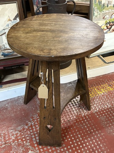 Arts and crafts oak - arts, liberty