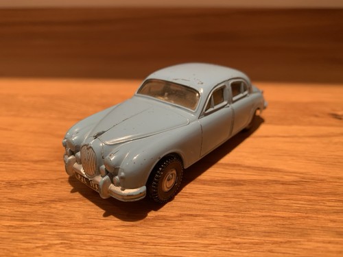 Triang spot jaguar 4 - triang, no