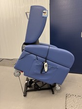 Mobility chair Rise & Recline Chair it stands you right up ! Fabulous condition 