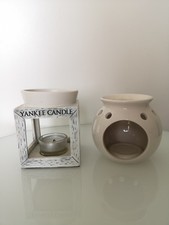 The Body Shop Oil Burner / Wax
