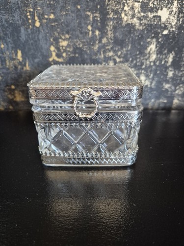 Laura ashley glass trinket - trinket, box
