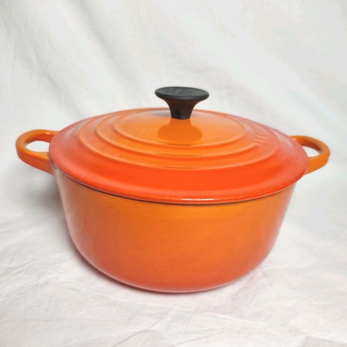 Creuset casserole dish 20cm - creuset,