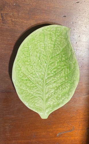 Vintage cabbage leaf - cabbage, shaped
