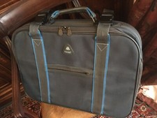 cabin size SUITCASE 48cm/19in