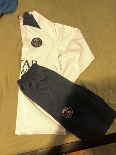 Nike psg paris saint - paris, saint-germain