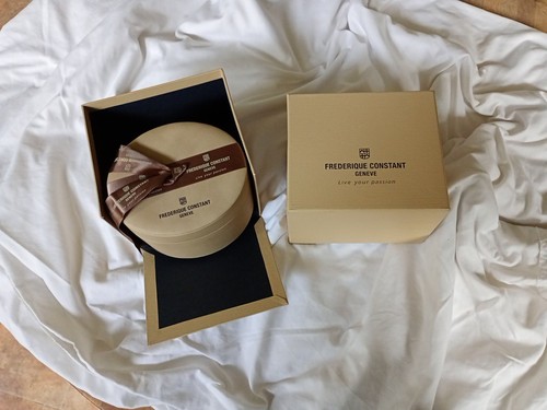 Frederique constant watch box - watch,