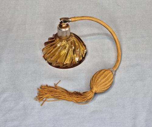 Vintage glass perfume atomizer - vintage,