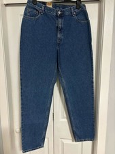 Vintage Levi Ladies USA 550