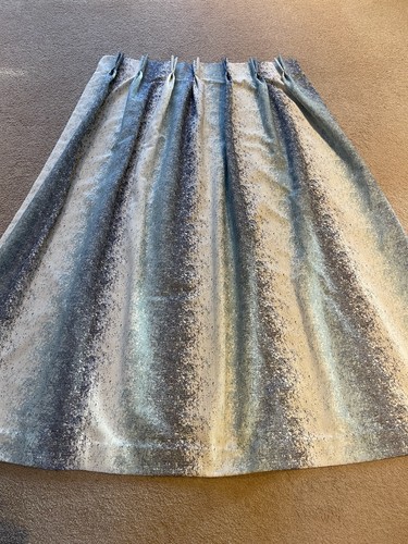 Bespoke curtains blue - in,