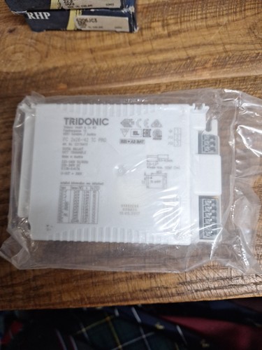 Tridonic digital ballast - ballast, pc