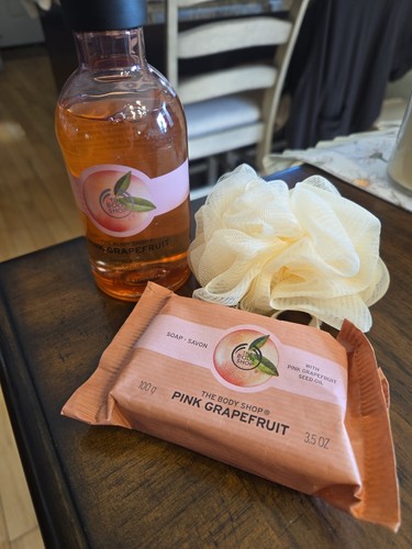 The body shop - shop, grapefruit