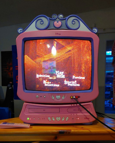 Disney dt1900 19in - dt1900-p, crt