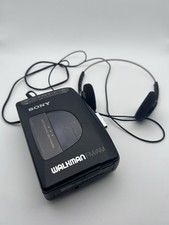 Vintage sony walkman - walkman, radio