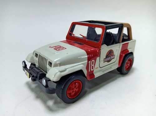 Jurassic park world - world, jeep