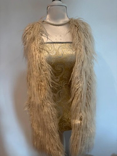 Cream faux fur - cream,