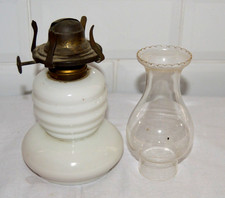MILK GLASS EDWARDIAN SINGLE BURNER OIL LAMP ENGLISH LEWTAS - ANY USE??
