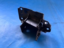 Rover 75 & MG ZT V6 Left Side Automatic Gearbox Side Engine Mount (KKU106563)