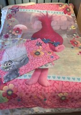 Trolls Single Reversible Duvet Cover and Pillowcase