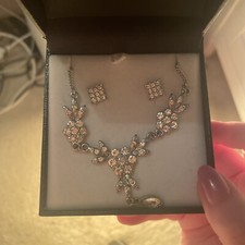 Warren James Silver Set