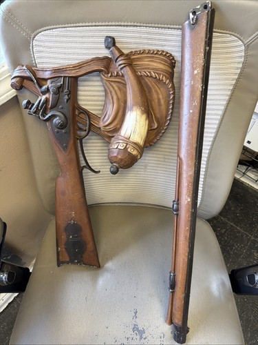 Vtg sexton musket - musket, powder