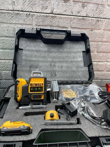 Dewalt 12v cross line laser - 12v, cross-line
