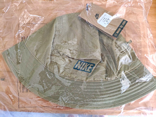 Nike green cotton canvas - green,