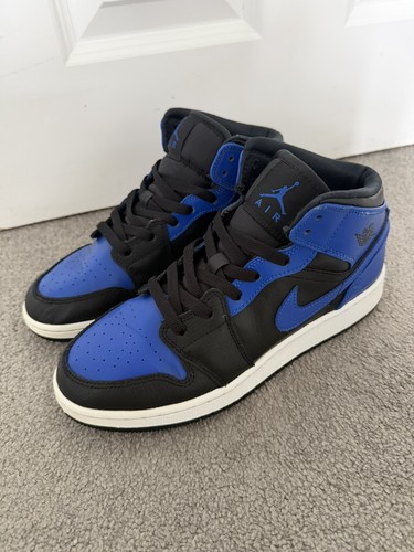 Air jordan mid - air,