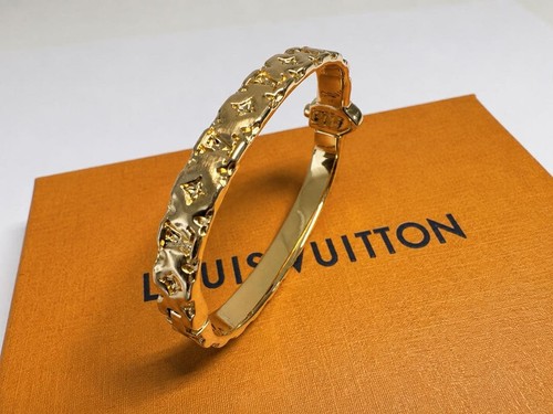 Louis vuitton monogram - vuitton, gold