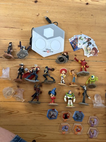 Disney infinity bundle - disney,