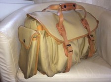 Billingham 550 Khaki Canvas / Tan Leather Camera Bag