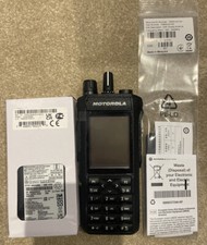 Motorola MOTOTRBO R7 Full Keypad Capable Digital Two way radio Walkie Talkie UHF