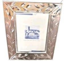 Vintage Italian Pressed Glass Vine Pattern Unusual Standing Photo Frame Toscana