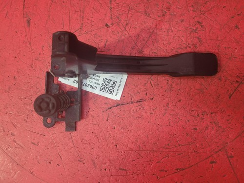 Renault megane bonnet latch - renault,