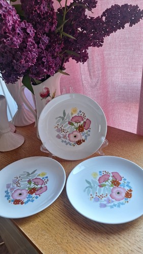 Wedgewood meadow sweet - wedgewood,