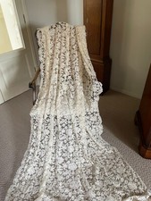 BEAUTIFUL  125x 230cms HEAVILY