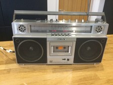 SONY CFS-81L radio cassette