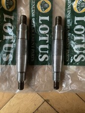 Stub Axle Pair/set Left &