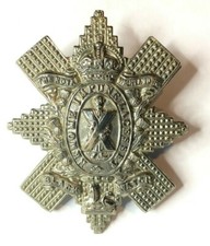 WW1 The Black Watch Cap Badge