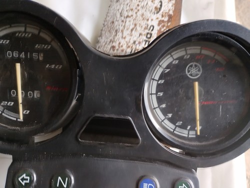 Yamaha ybr 125 clocks - yamaha,