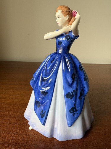Royal doulton pretty ladies - royal,