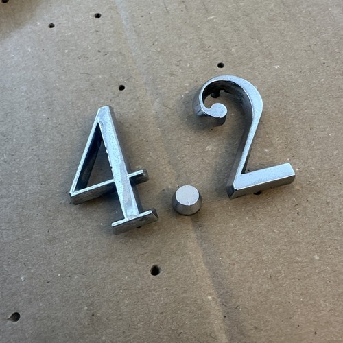 Jaguar daimler boot badge - jaguar,