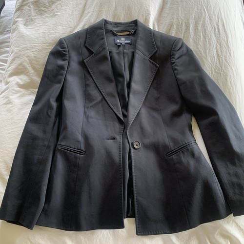 Aquascutom lady jacket size - aquascutom,